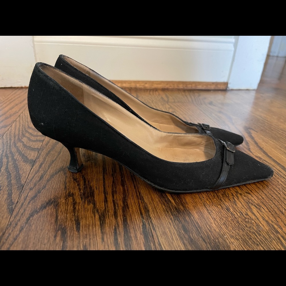 Black Manolo Blahnik heels; authenticity guaranteed